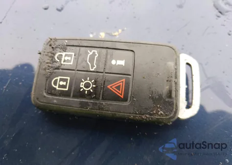 2015 Volvo Xc60 T6 Premier Plus из США, поврежденный, VIN YV4902RC9F2595733